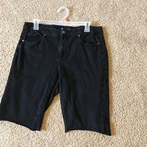 Mid rise black jean shorts